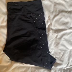 Nike full length leggings with pockets